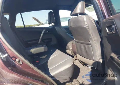 2018 Toyota Rav4 Se z USA, uszkodzony, nr VIN 2T3JFREV4JW720054